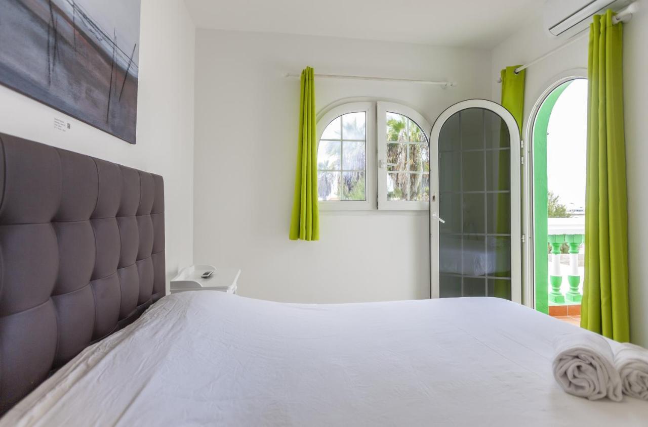 Galera Boutique Art With Private Pools, Free Wifi & Bbq, By Amazzzing Travel Corralejo