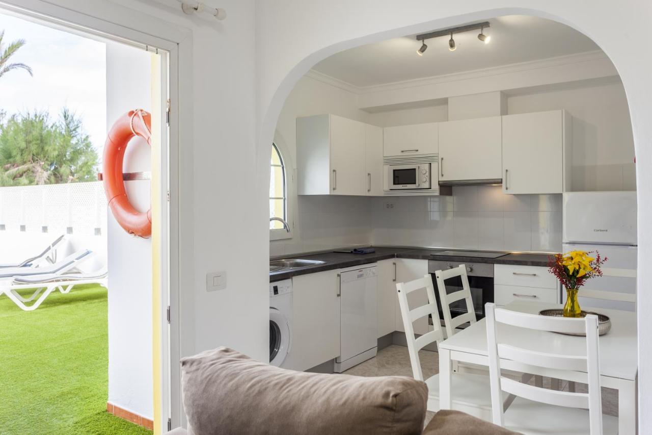 Galera Boutique Art With Private Pools, Free Wifi & Bbq, By Amazzzing Travel