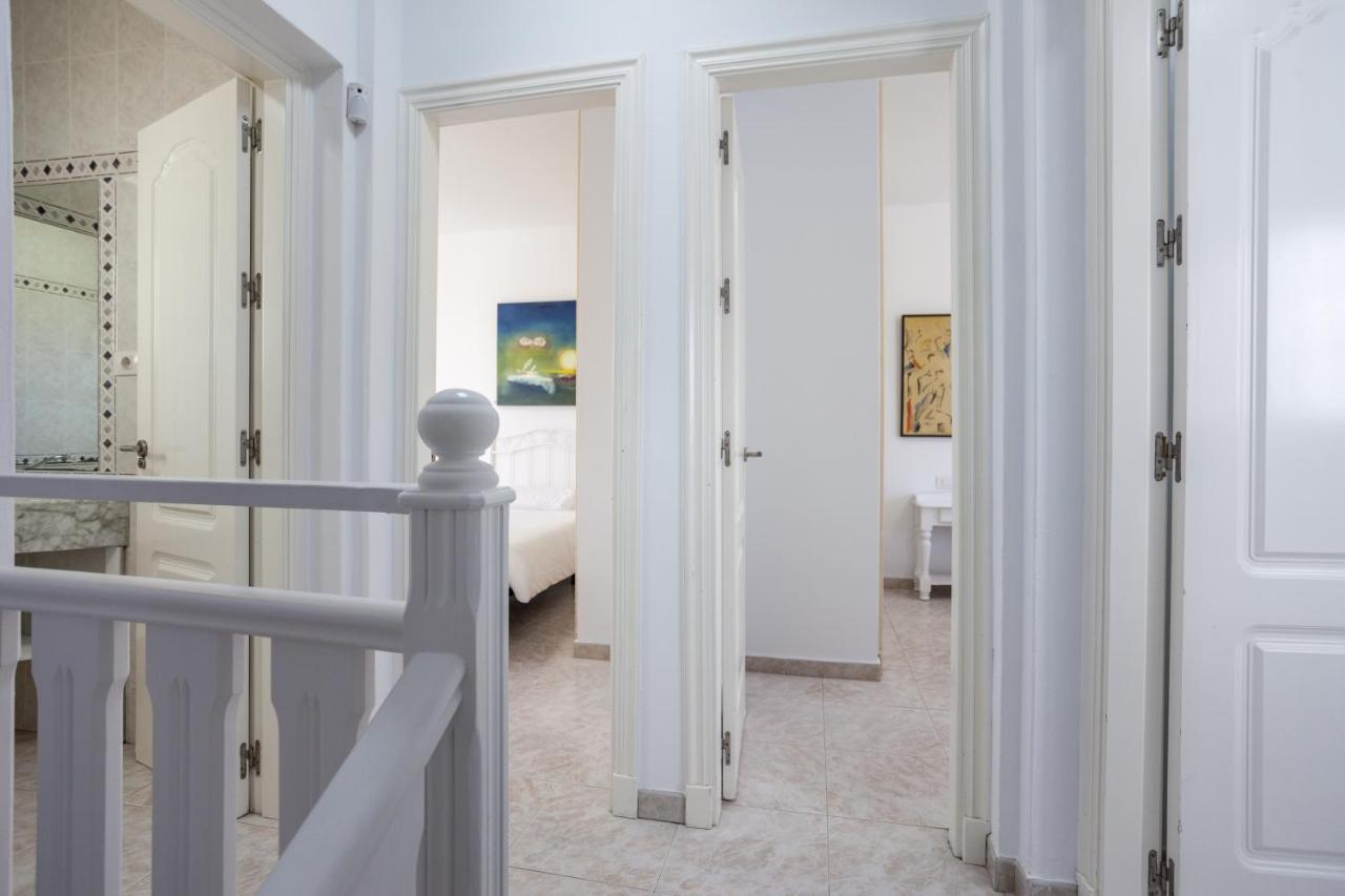 Galera Boutique Art With Private Pools, Free Wifi & Bbq, By Amazzzing Travel