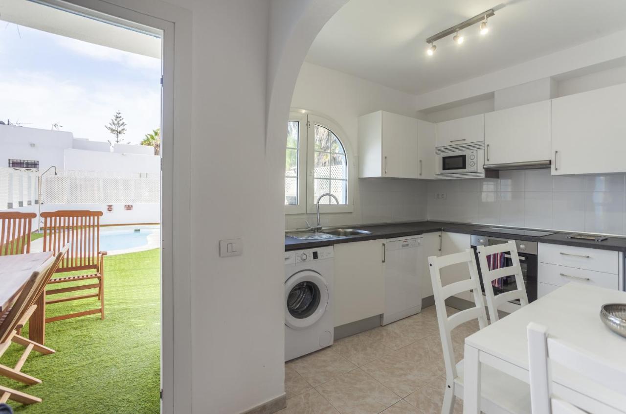 Villa Galera Boutique Art With Private Pools, Free Wifi & Bbq, By Amazzzing Travel