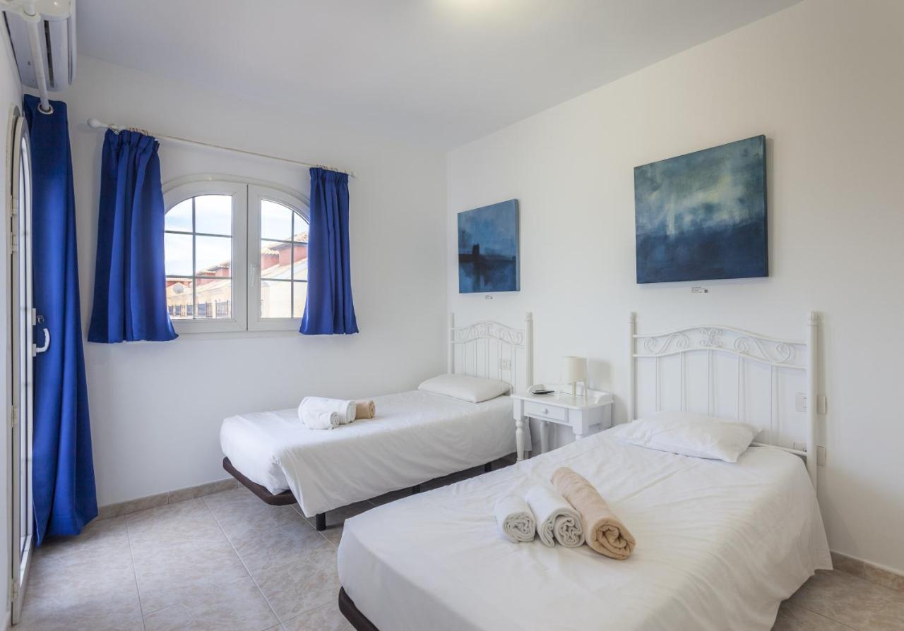 Villa Galera Boutique Art With Private Pools, Free Wifi & Bbq, By Amazzzing Travel *