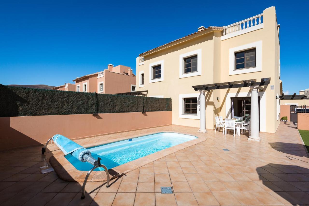 Villa Home2book Aloha Sun Pool & Rooftop