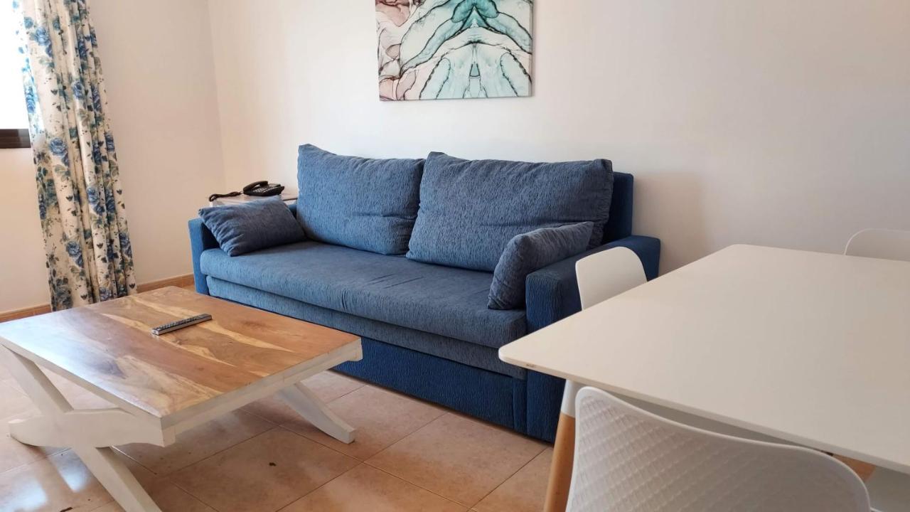 Papagayo 21-22, Big Pool And Free Wifi Corralejo