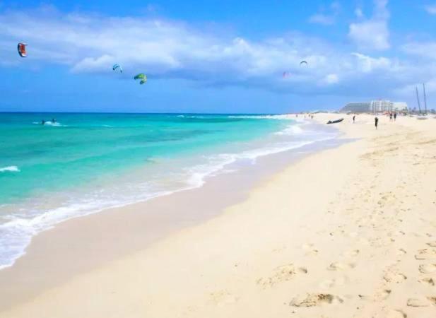 Papagayo 21-22, Big Pool And Free Wifi Apartment Corralejo