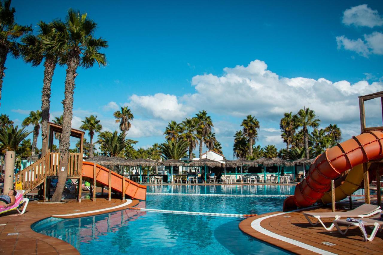 Aparthotel Oasis Dunas 3*