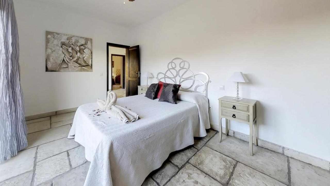 Anju Vistas Del Mar Villa *