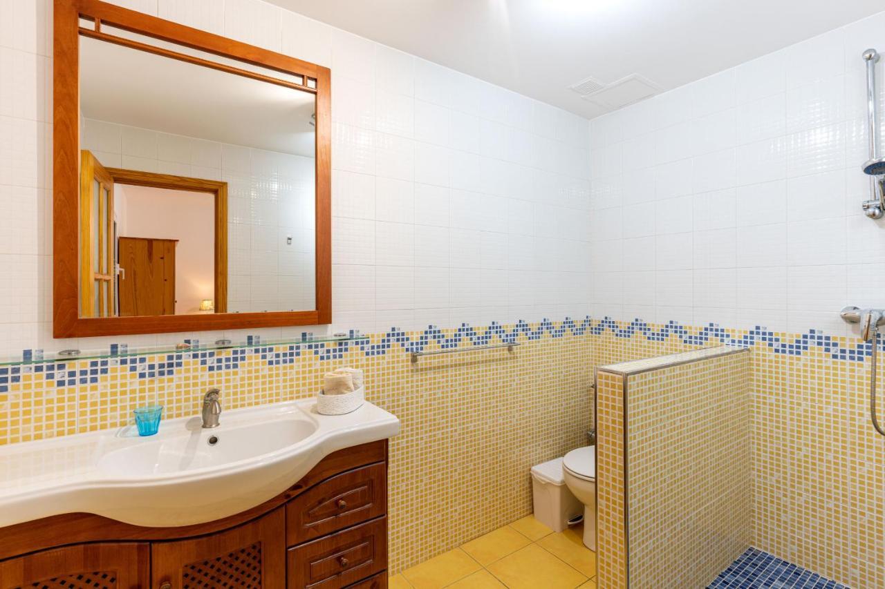 Villa Marina Ii Beachfront By Holidays Corralejo