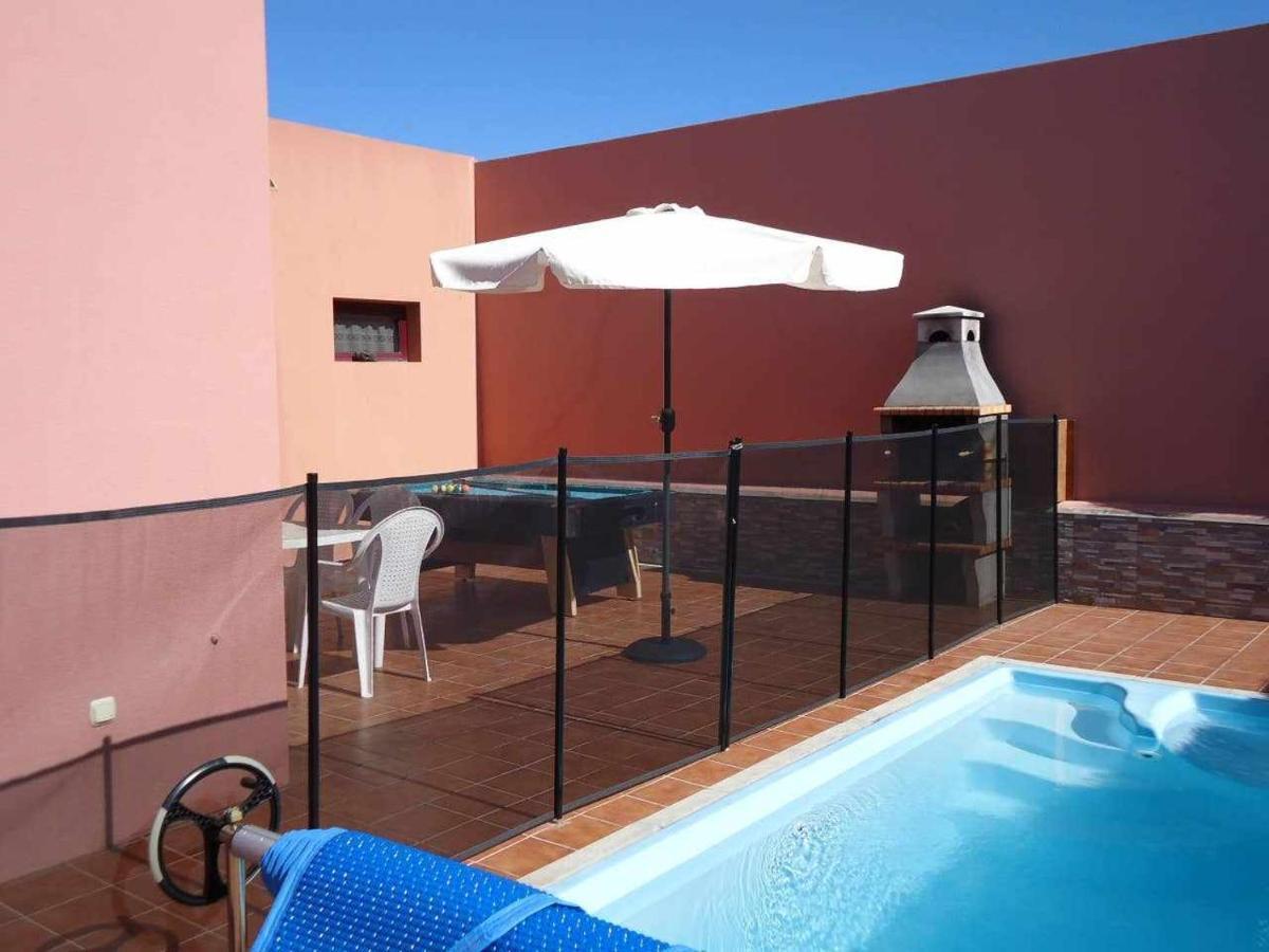 Anju De Tres Con Piscina