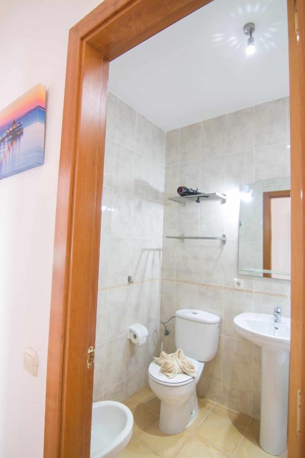 Anju De Tres Con Piscina Villa Corralejo