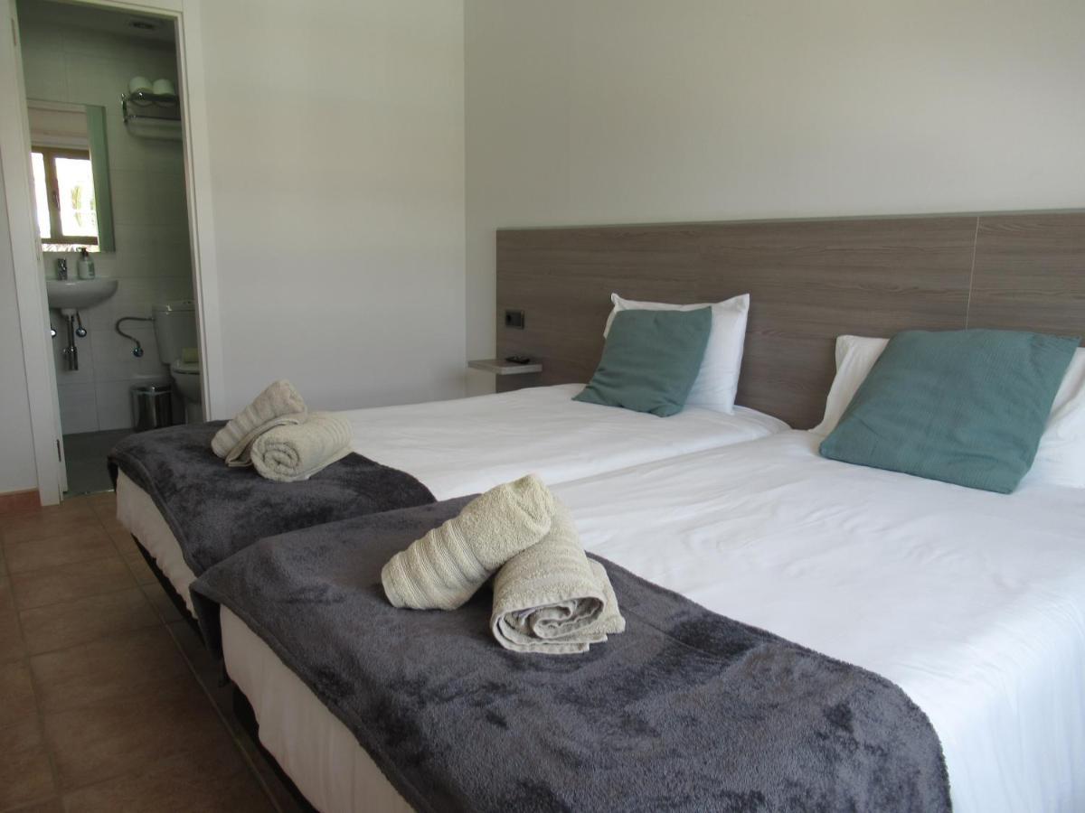 Aparthotel Nautico Suites, Private Room&bathroom (adults Only) *