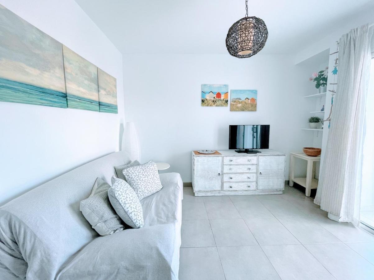 Cleo Pool View & Wi-fi By Irent Fuerteventura Apartment Corralejo