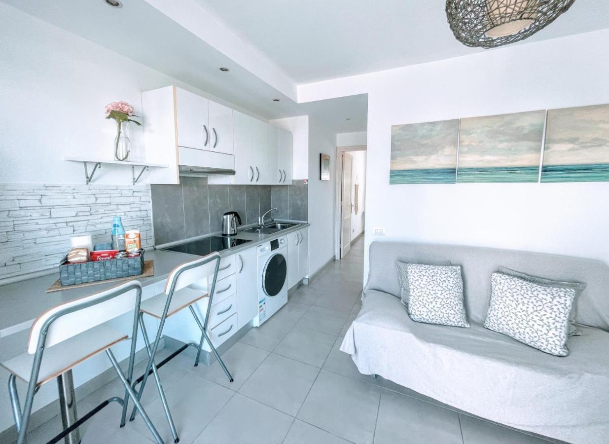 Cleo Pool View & Wi-fi By Irent Fuerteventura *