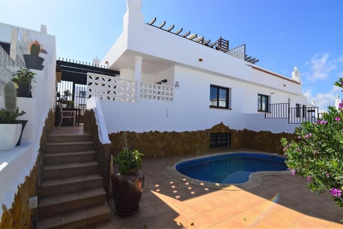 Coco Surfhouse - Coworking Coliving Corralejo
