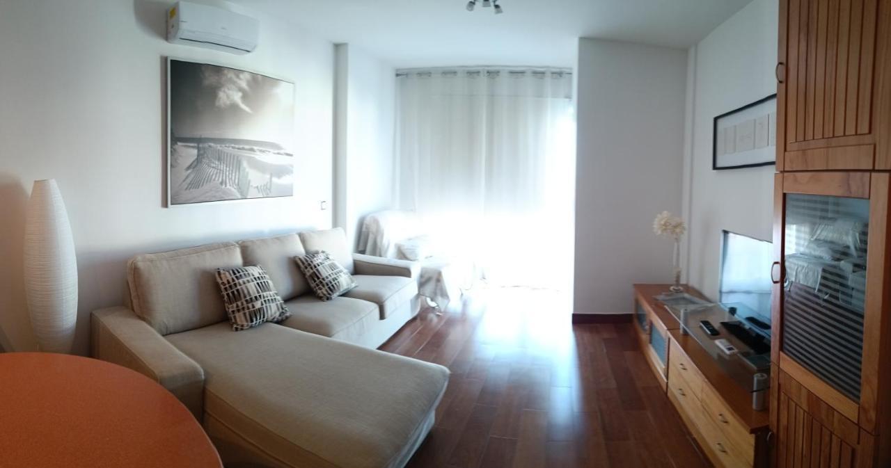 Downtown Apartment *