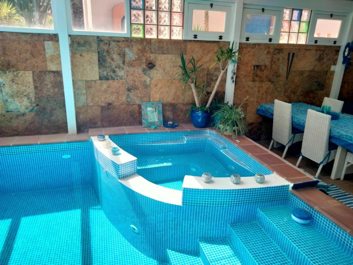 Rosa Meravigliosa Con Piscina Interna Villa *