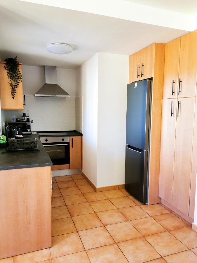Tropical Fuerteventura With A Sunny Terrace And Fast Wifi Apartment Corralejo