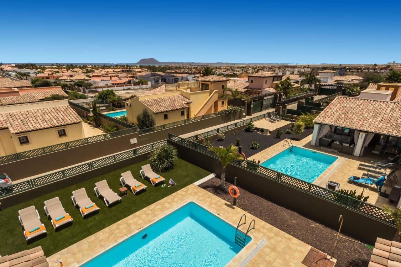 Villa Sherry Ii By *