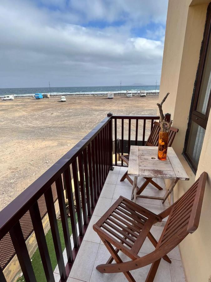Atlantic's Window Apartment