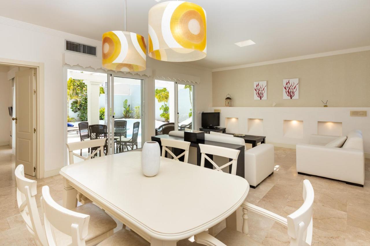10.3 Villa Corralejo