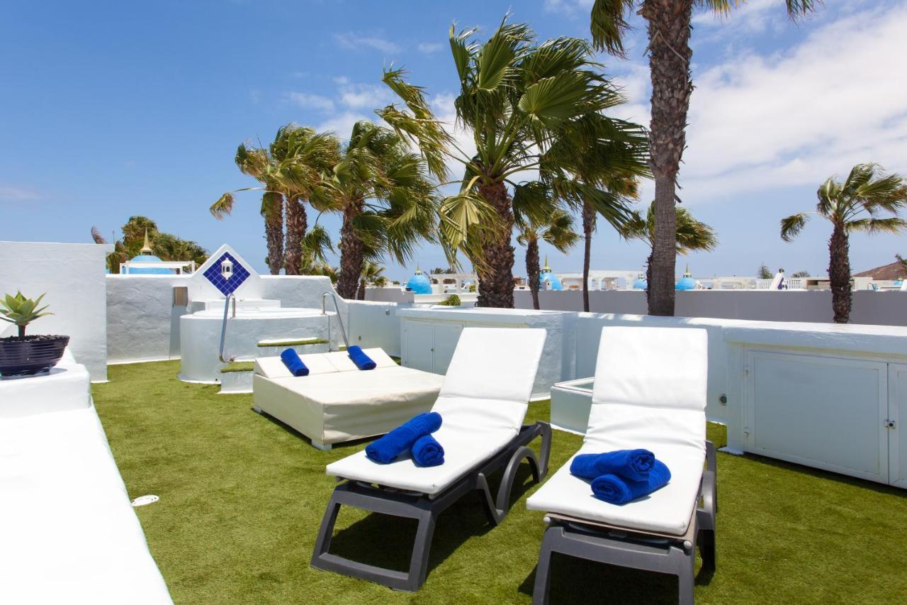 82 * Corralejo