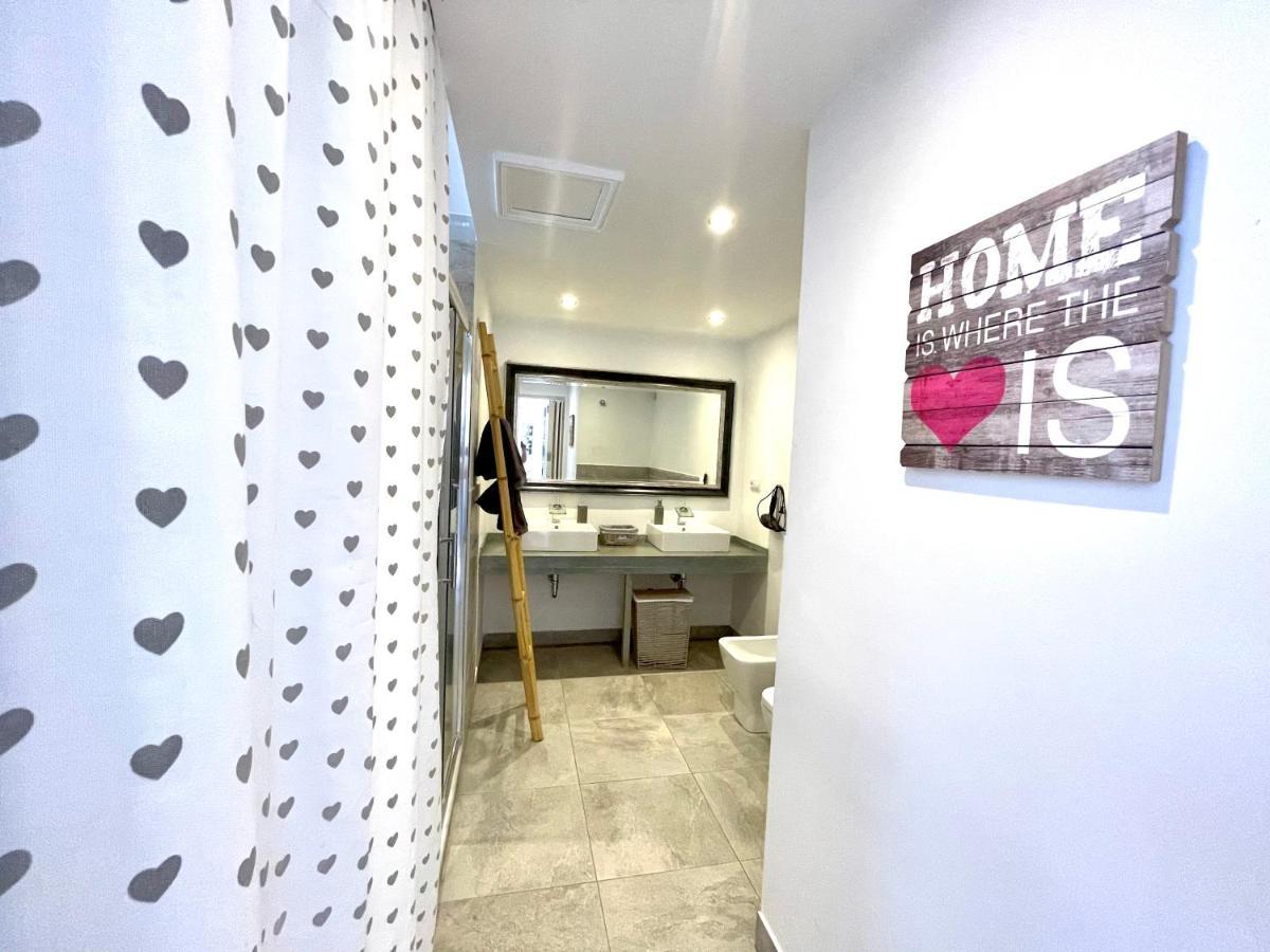Apartment Silver