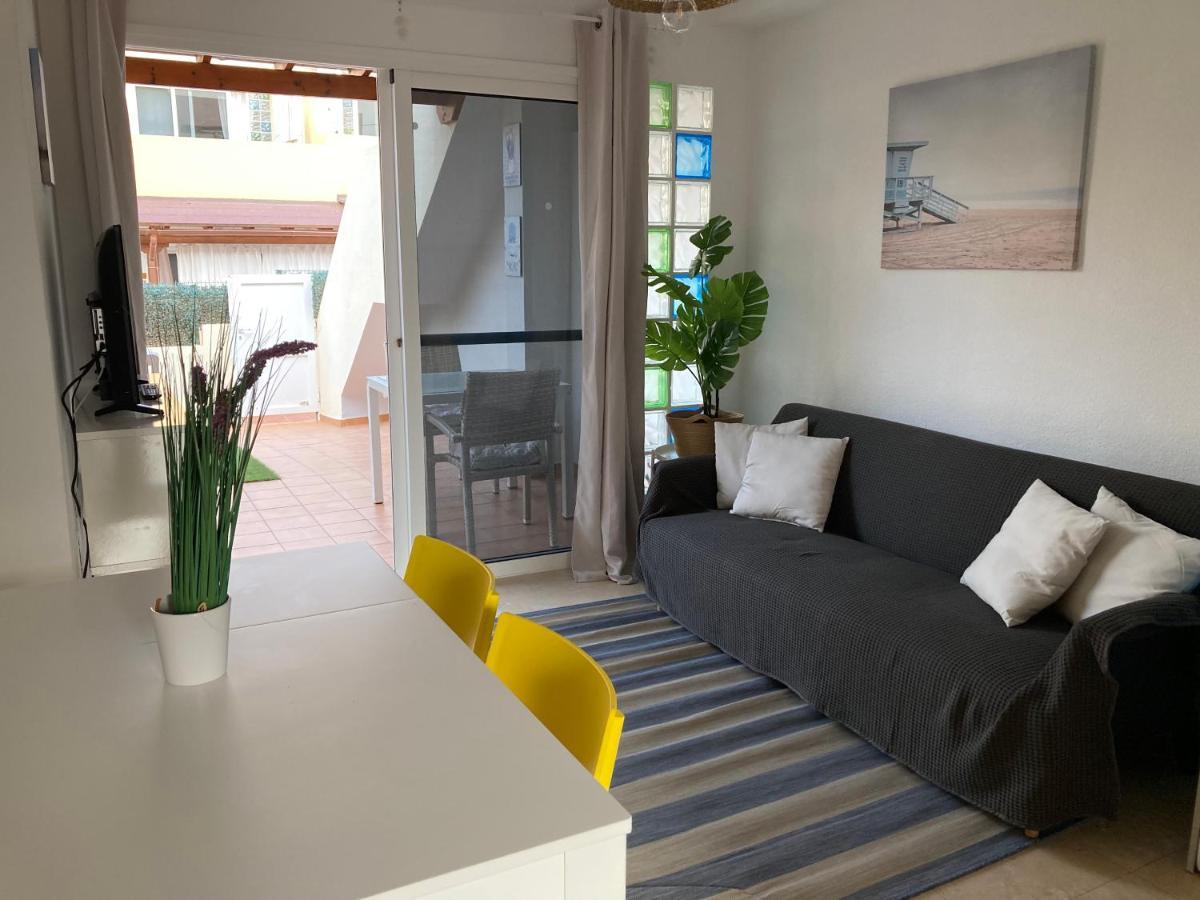 2 Bedroom Pool Close To Beach Rocky Point Corralejo