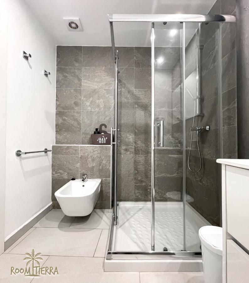 Tierra Wifi Free Private Bathroom , Town