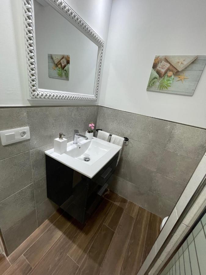 B-rent Digital Zen Wifi Free Apartment