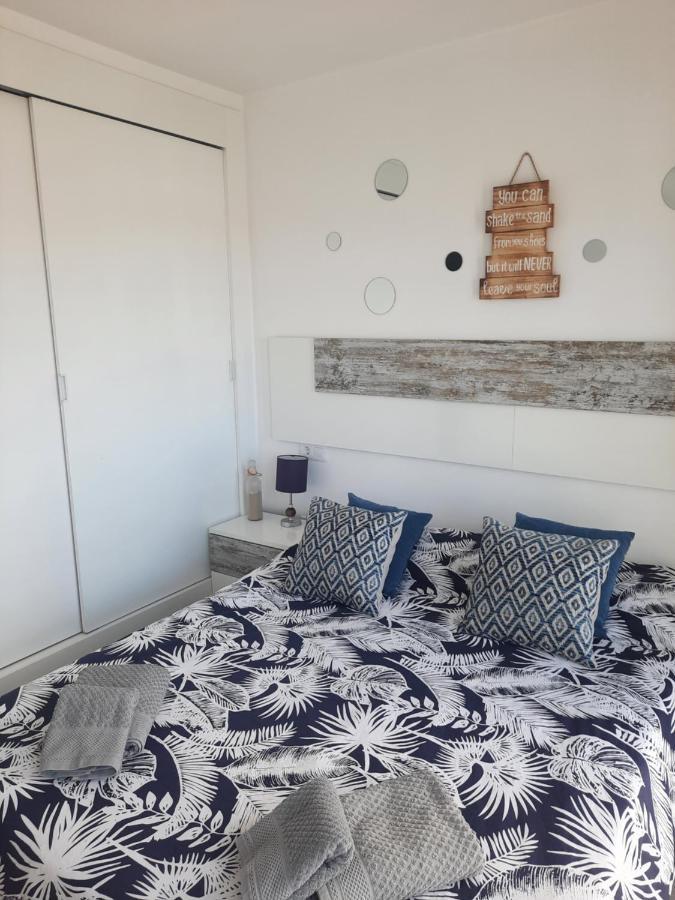 Sunset 230, Sun, Big Pool, Wifi Fiber, Central, Near Main Street And Apartment *