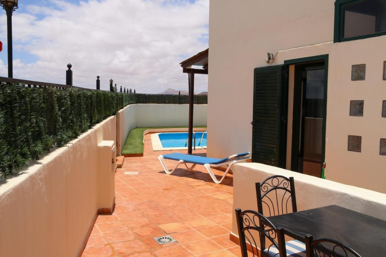 Con Piscina Cerca De Dunas De Corralejo