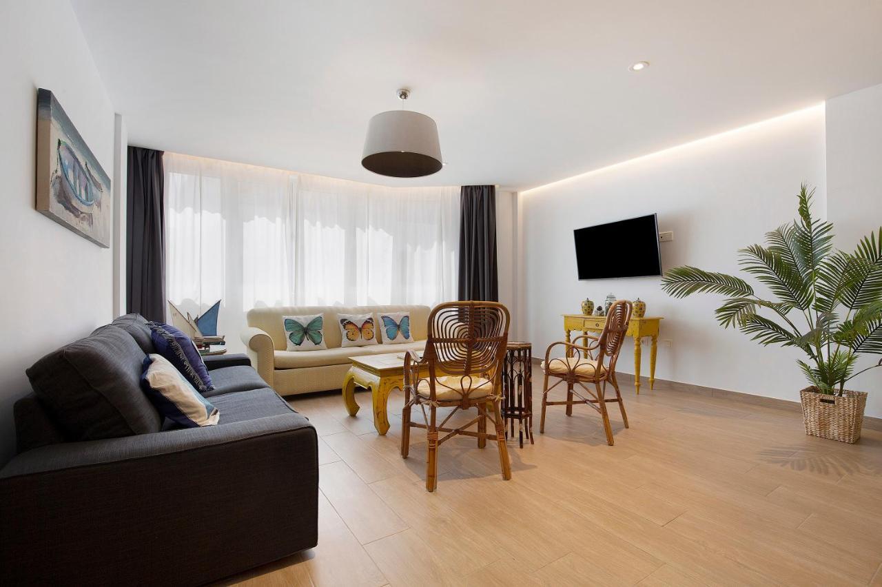 Falco 1 Apartment
