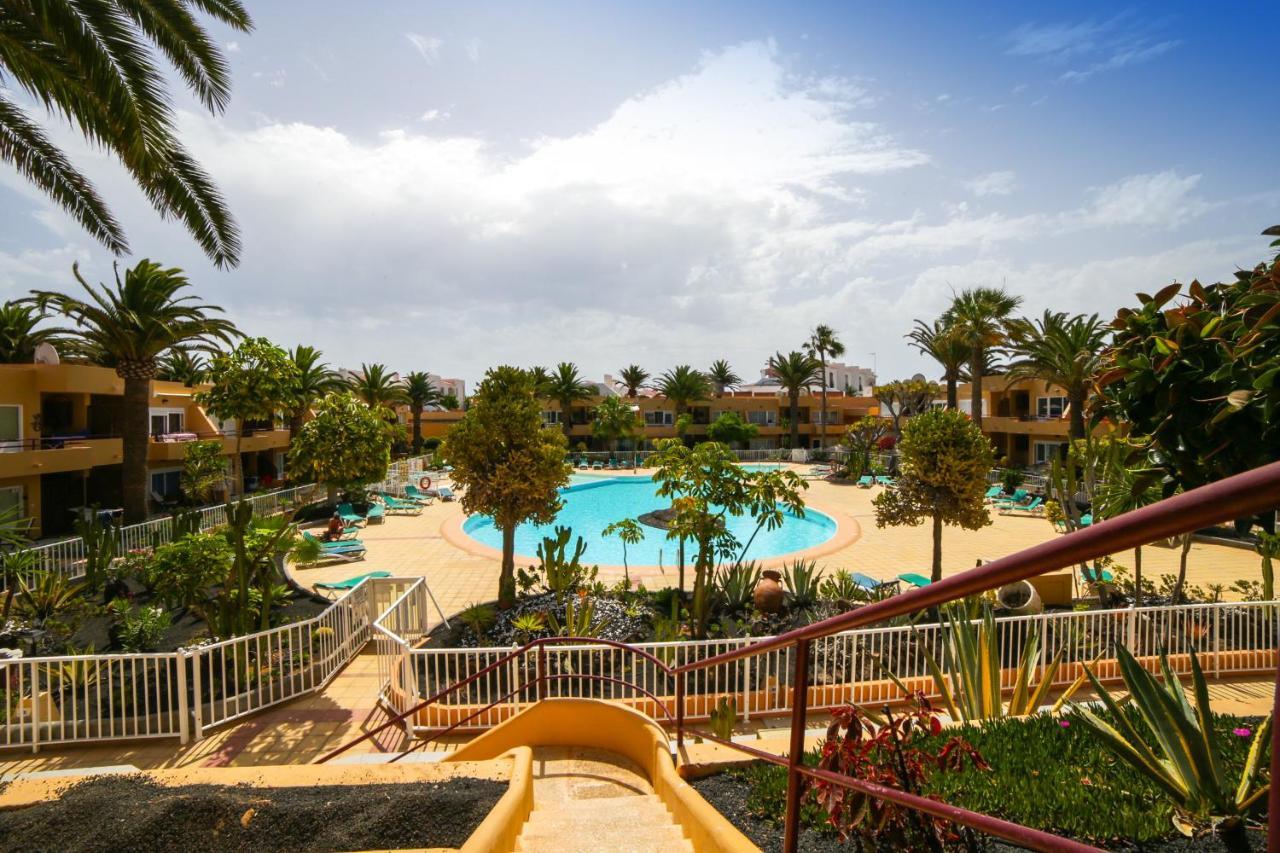 Apple Dunes With Pool By Holidays Apartment Corralejo