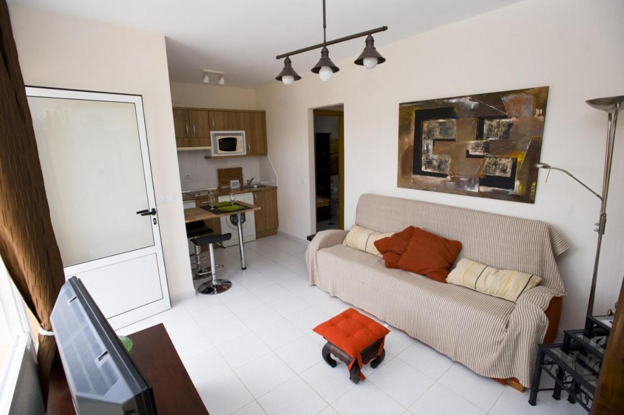 Mango Dunes With Pool By Holidays Apartment Corralejo