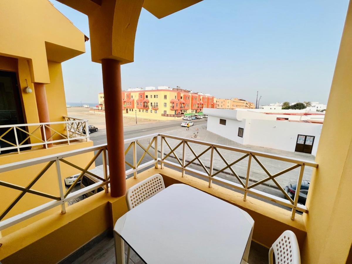 Apartment Modern With Sea Views In