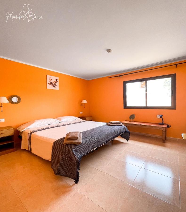 B-rent Mariposa Private Garden Apartment *