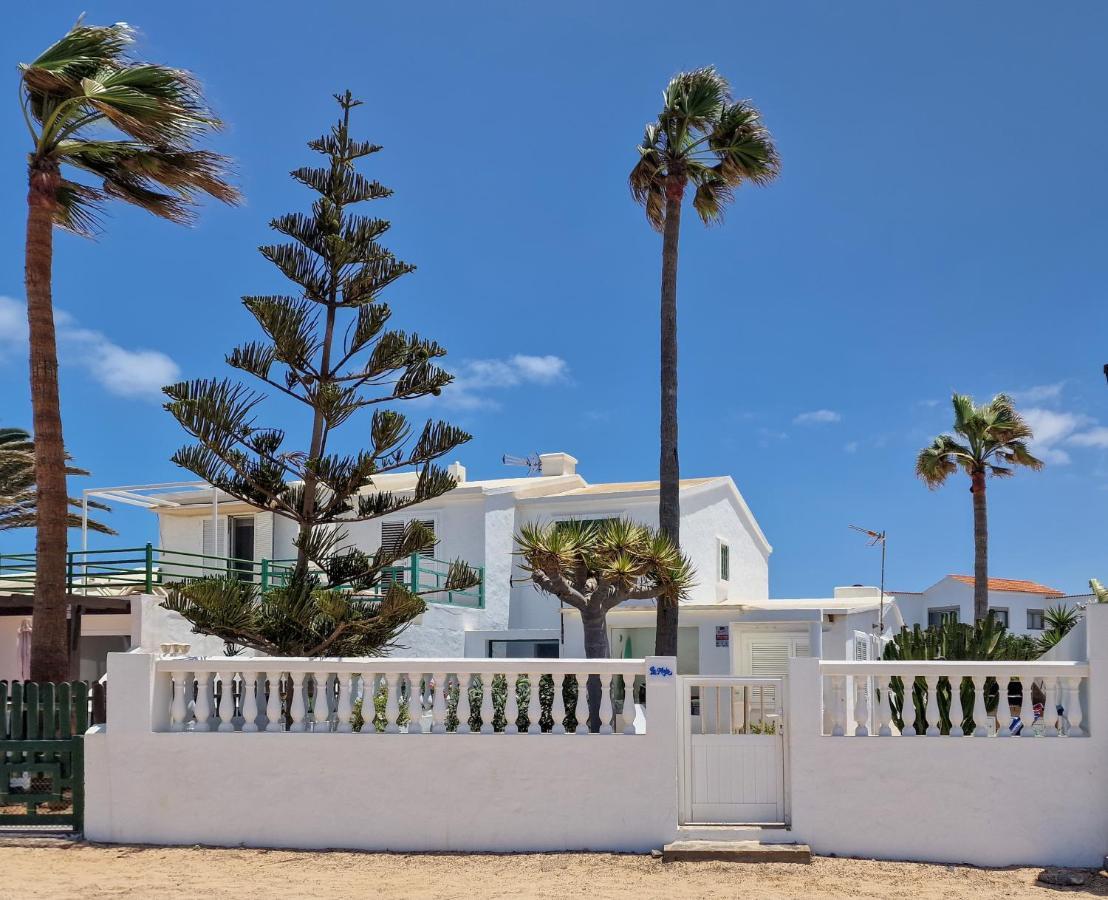 Villa La Maja Beachfront Corralejo
