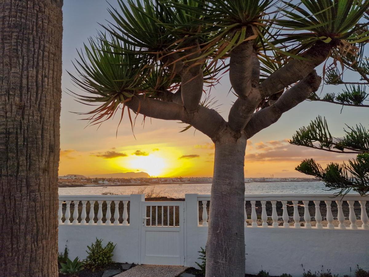 La Maja Beachfront Villa