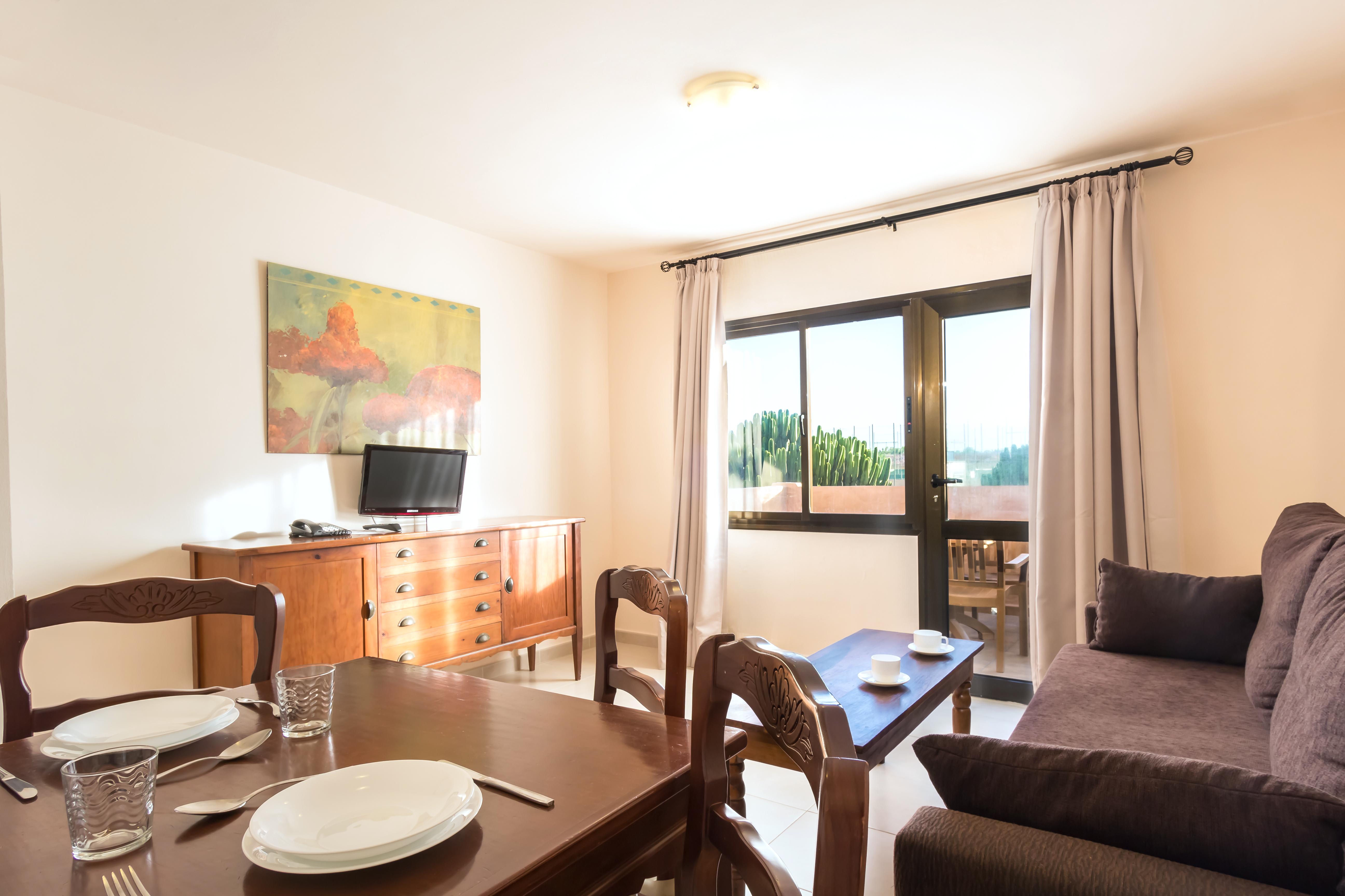 Aparthotel Oasis Dunas 3*