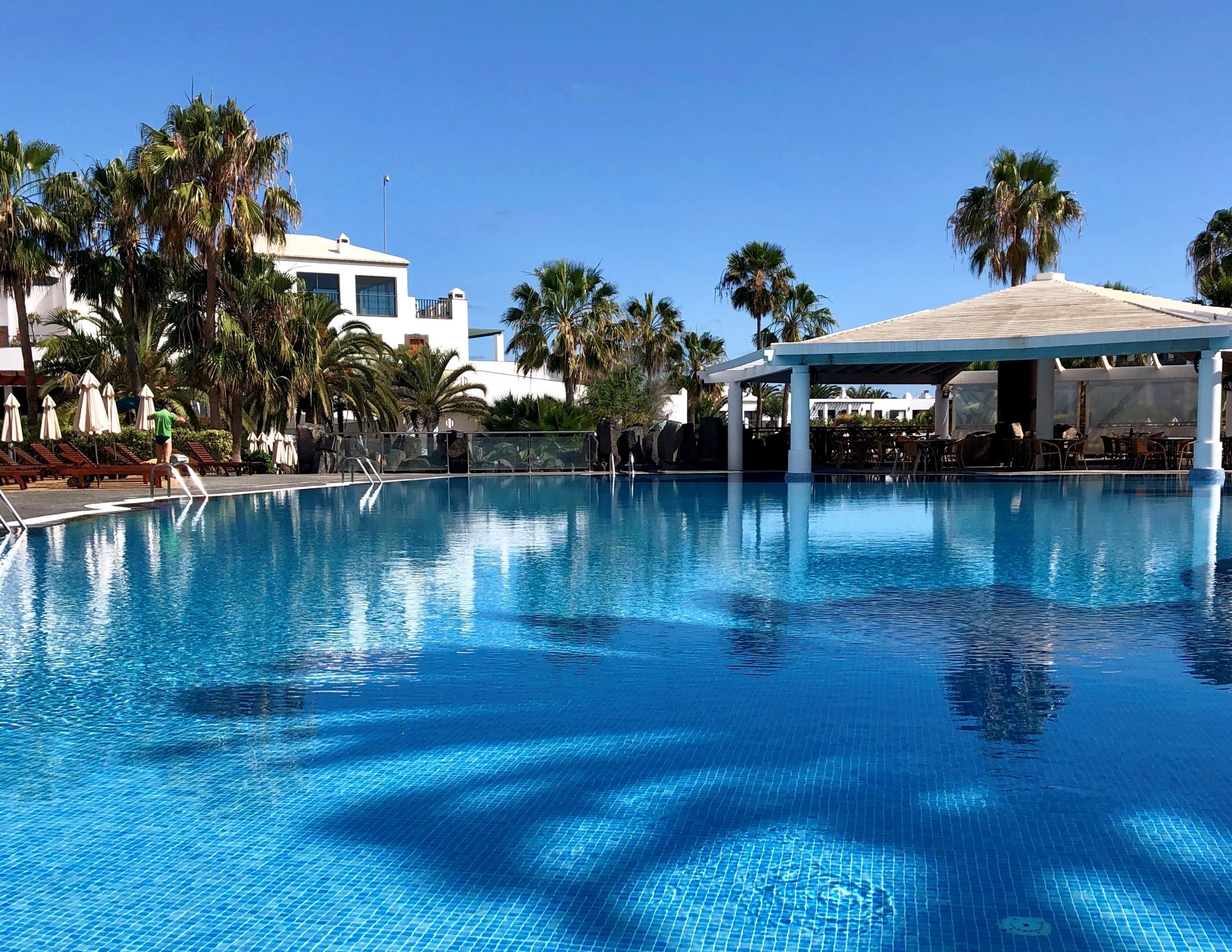 Marismas De Aparthotel 3*