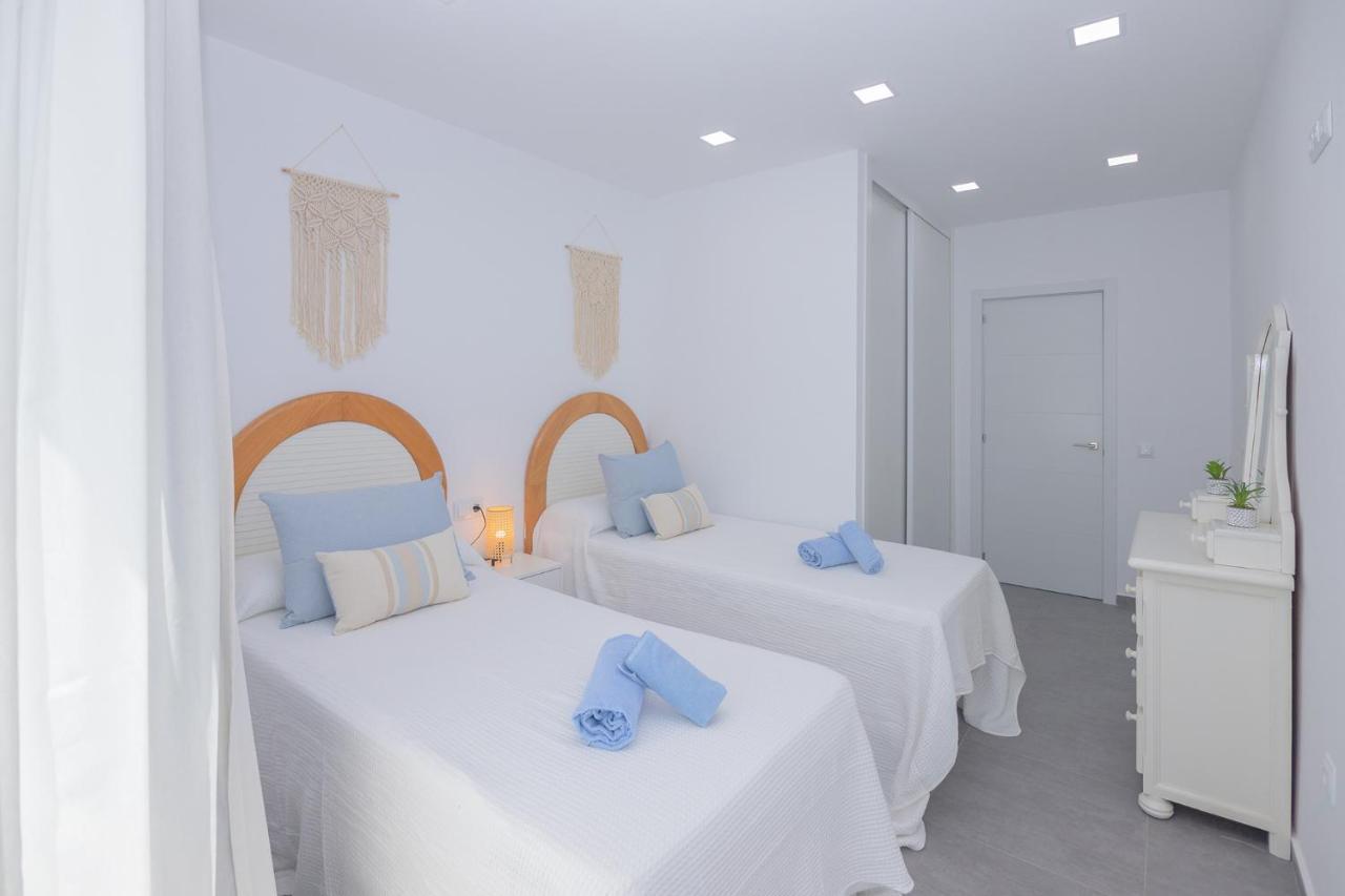 Urban 3 Beachfront By Holidays * Corralejo