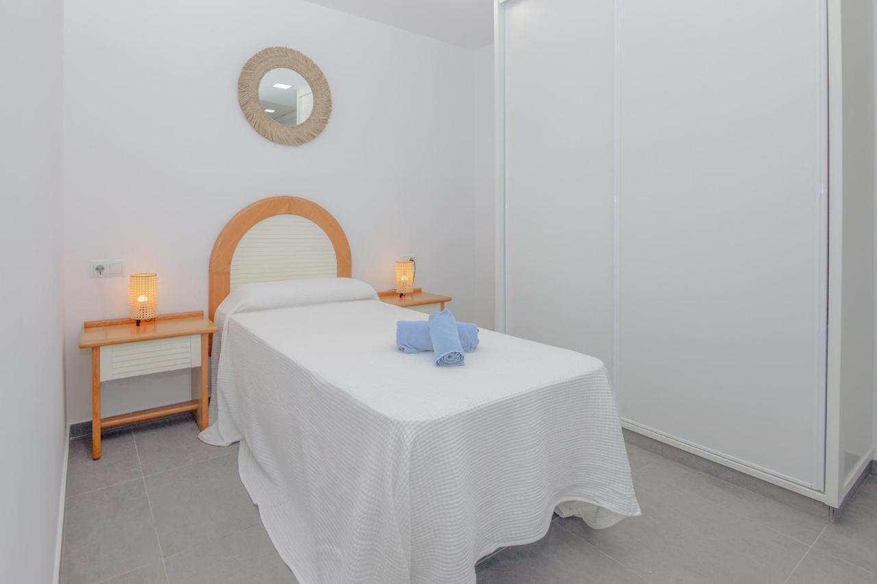 Apartment Urban 3 Beachfront By Holidays