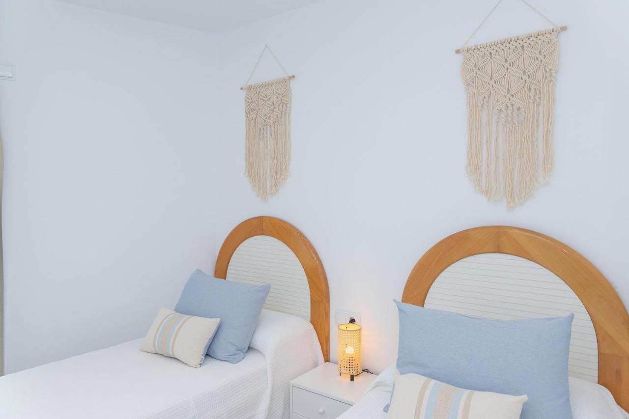 Apartment Urban 3 Beachfront By Holidays