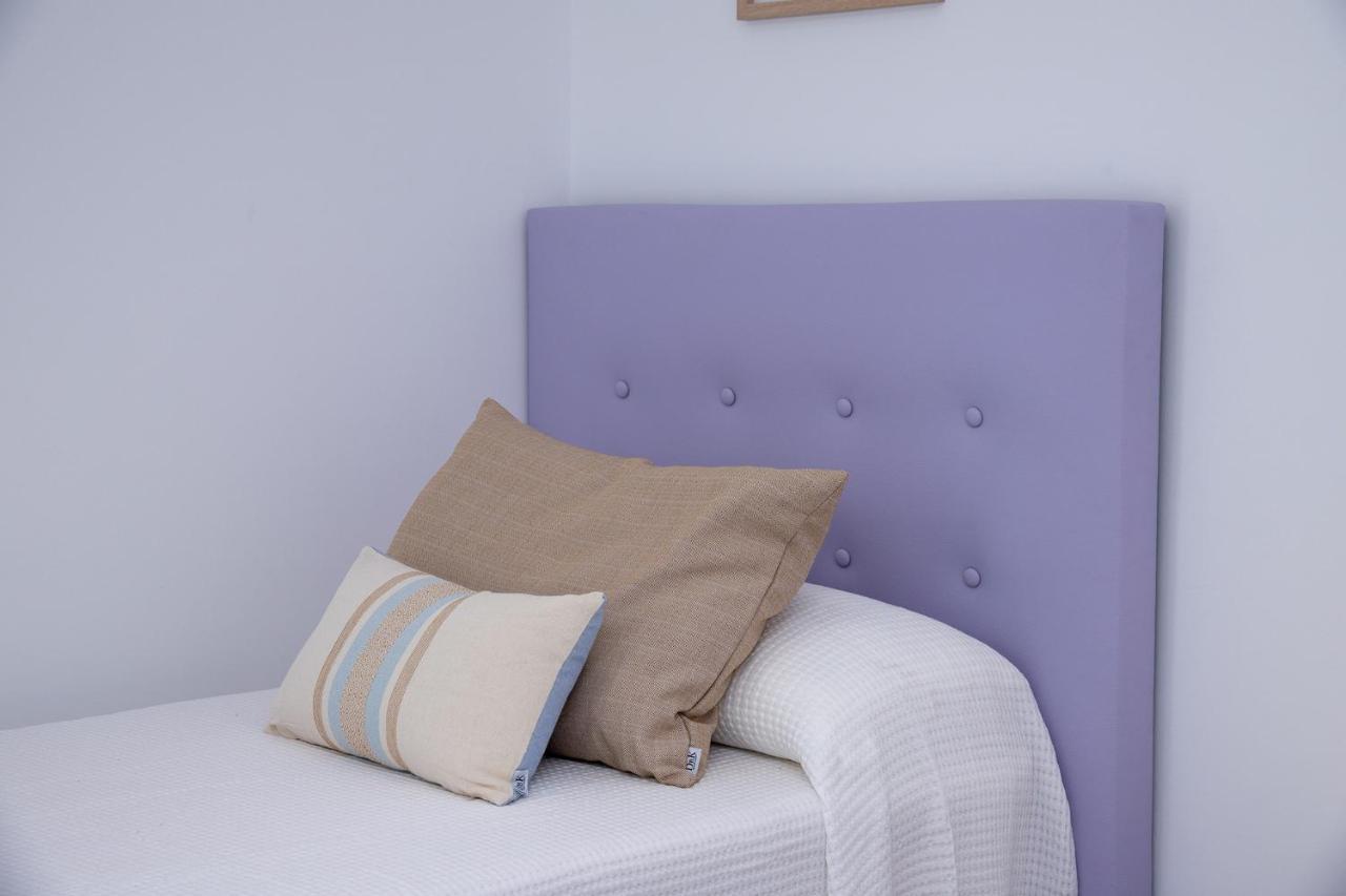 2 Beachfront By Holidays * Corralejo