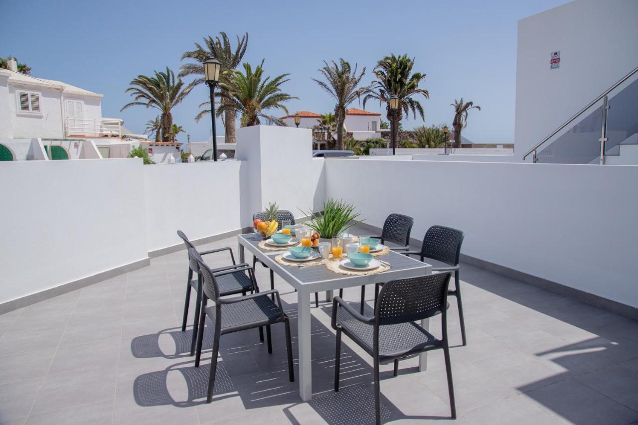 Urban 4 Beachfront By Holidays * Corralejo