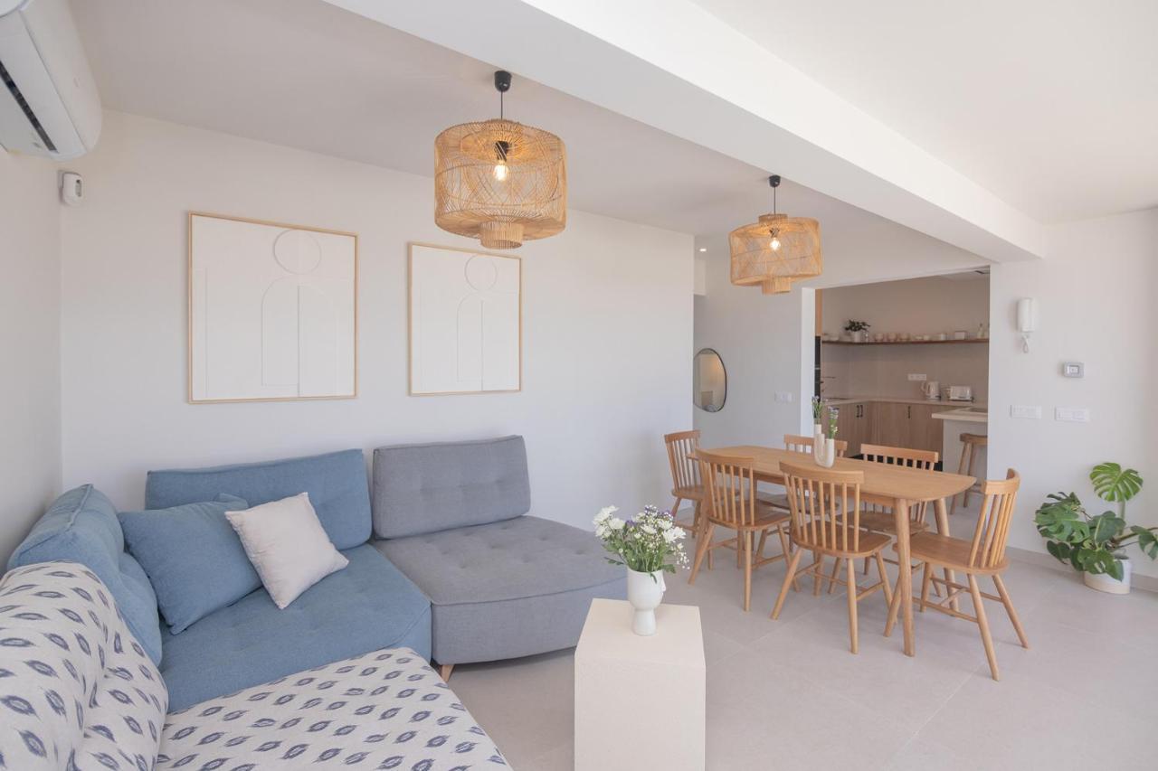 Eden Beachfront By Holidays