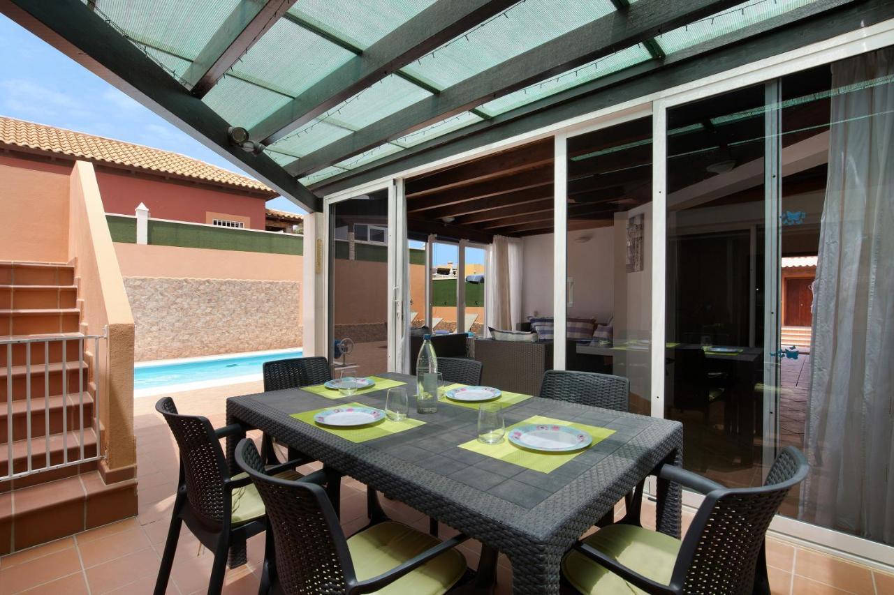 Contenta Villa *