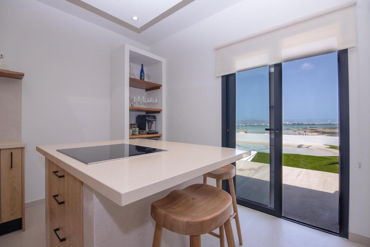 Eden Beachfront By Holidays Villa