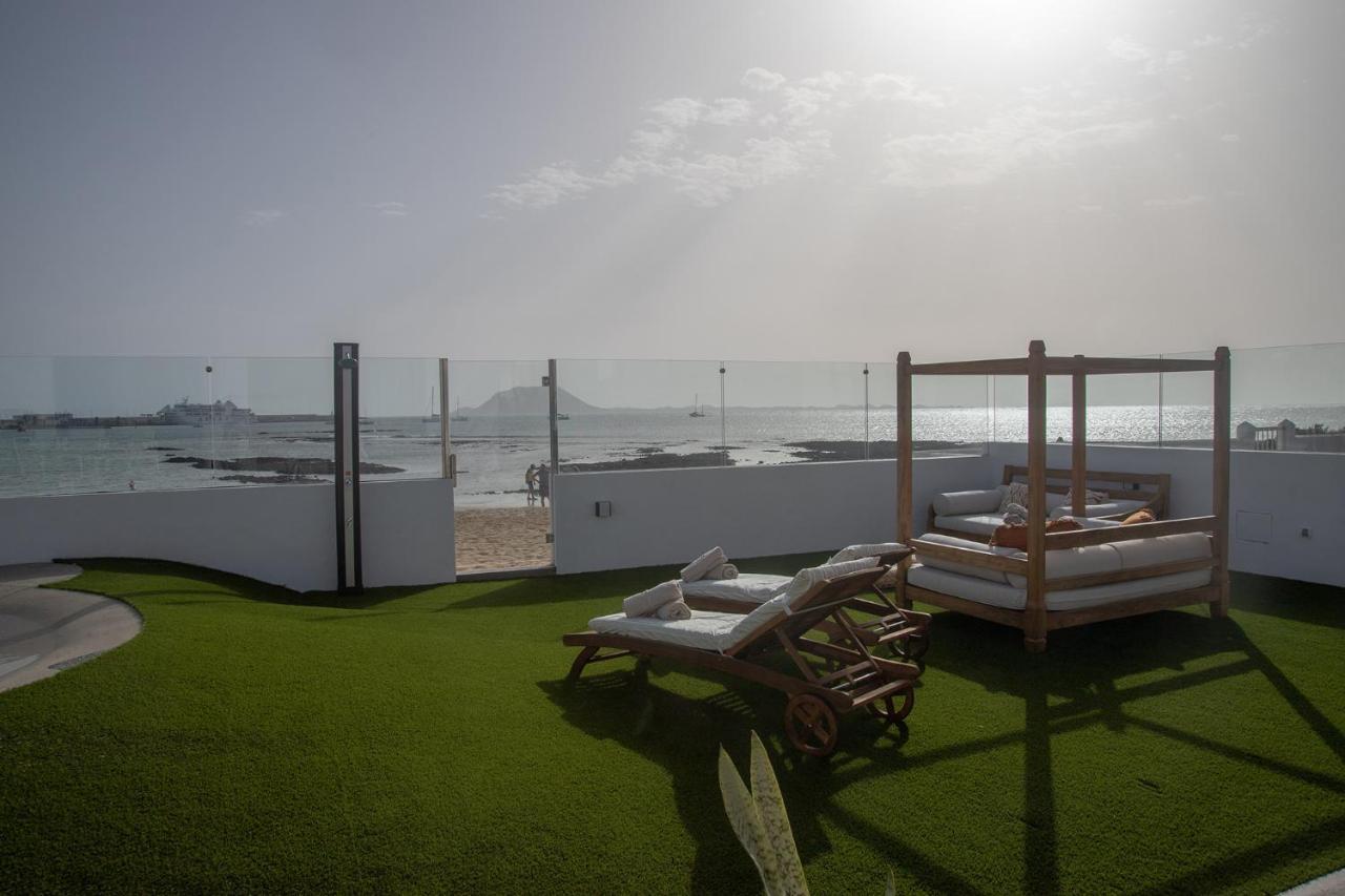 Eden Beachfront By Holidays Villa *