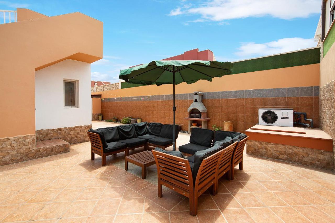 Contenta Villa