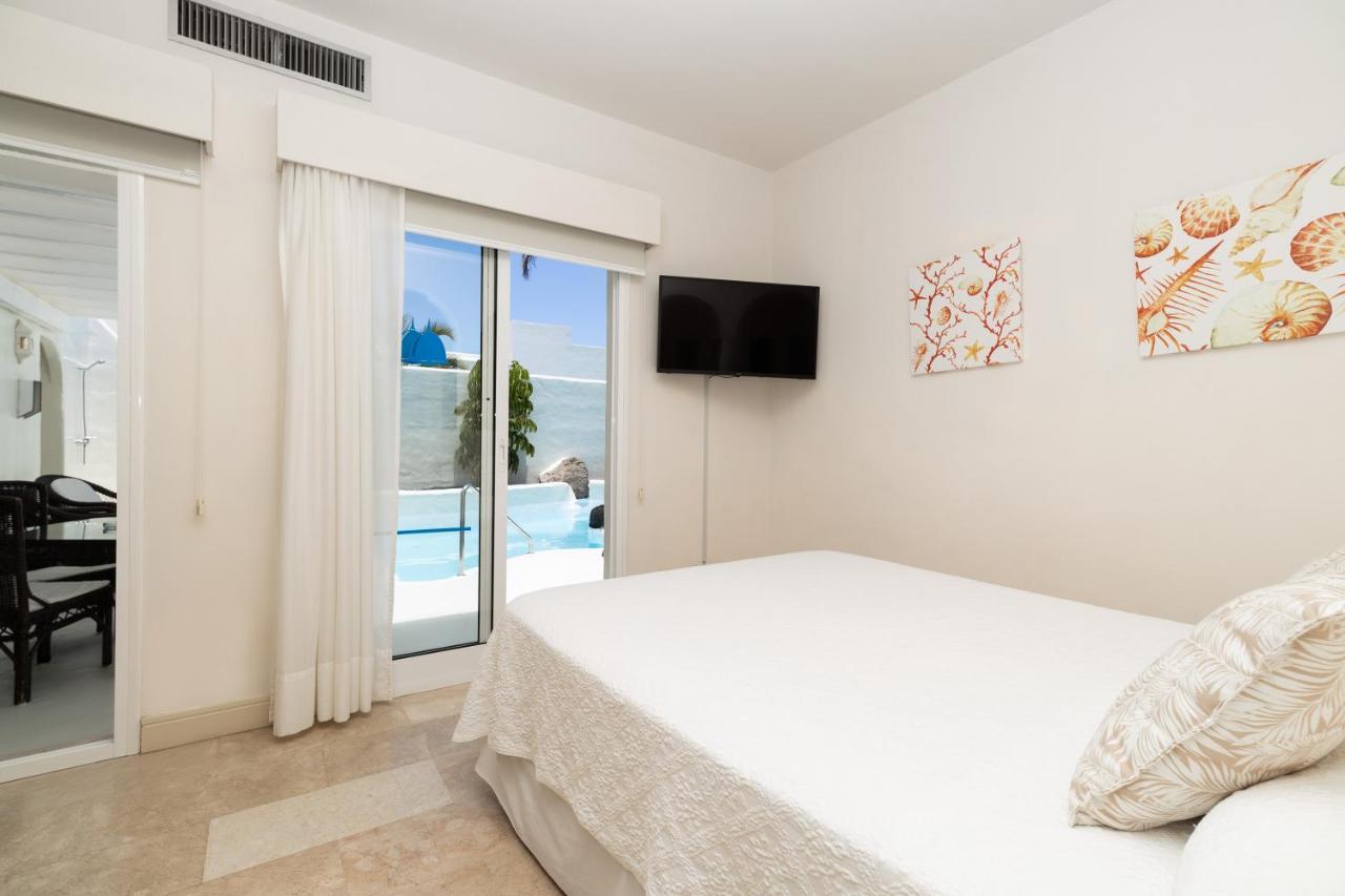 913 Villa Corralejo